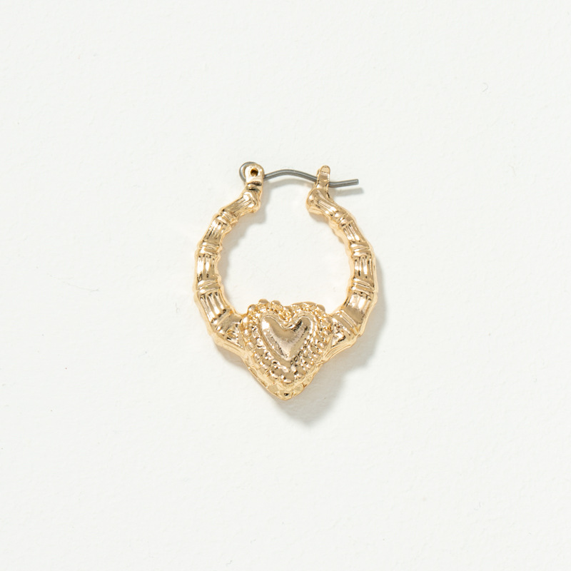 New Love Retro Heart-shaped Earrings display picture 4