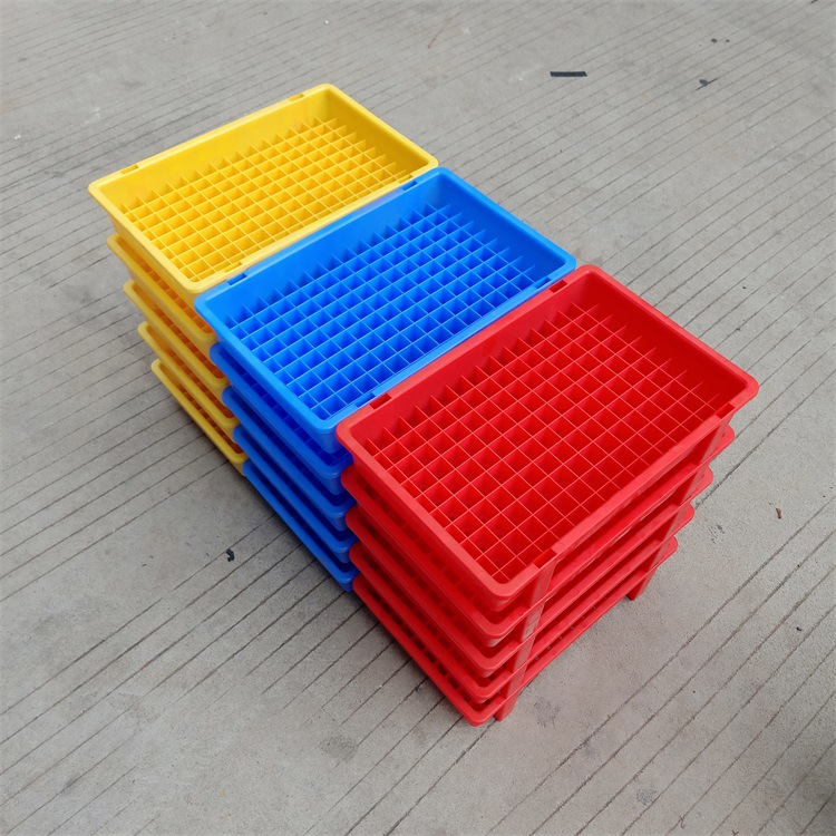 锂电池高脚塑料电池盒 多规格塑料电池盒 颜色齐全厂家直发