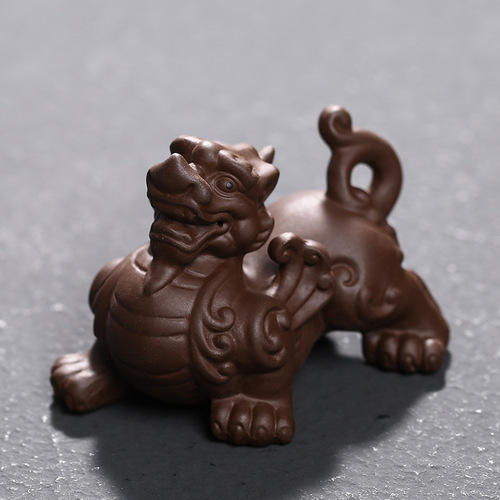 Zisha Tea Pet Little Ox, Handmade Creative Pet Tea, Wealth Bringing Pixiu, Twisting Ox Turning the World, Tea Tray Ornament