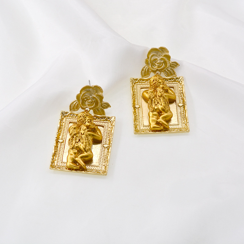 Angel Earrings Korean Temperament Fashion Angel Frame Retro Earrings First Face Thin New Tide Earrings Wholesale Nihaojewelry display picture 2