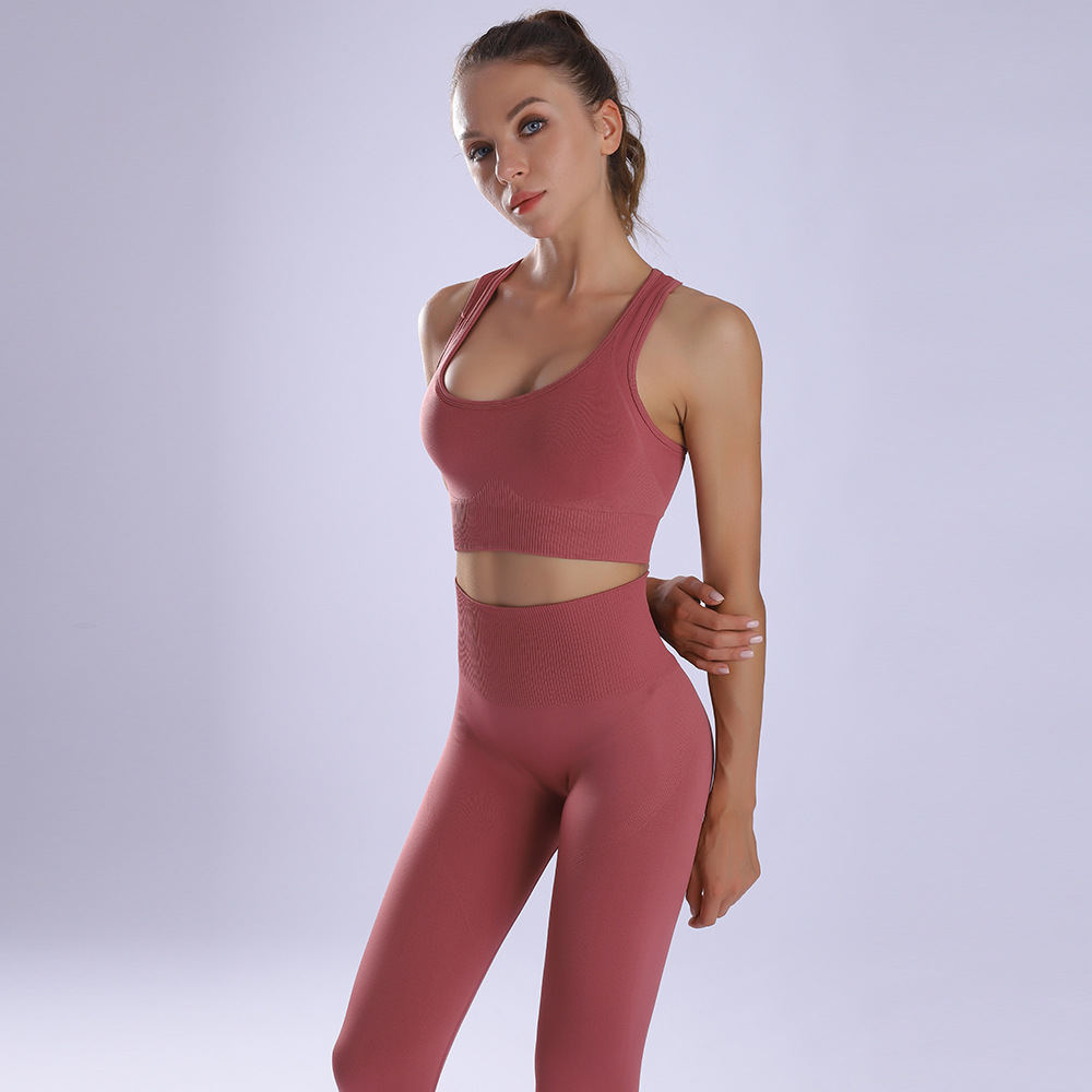 廠家定制logo瑜伽服套裝提臀高腰健身褲無縫運動文胸瑜伽服女套裝