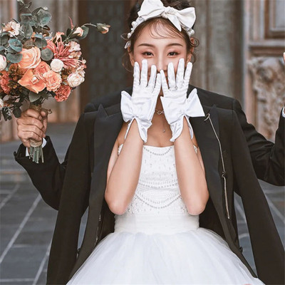 新娘结婚手套白色全指蝴蝶结缎面手套旅拍婚纱礼服礼仪短款手套女|ru