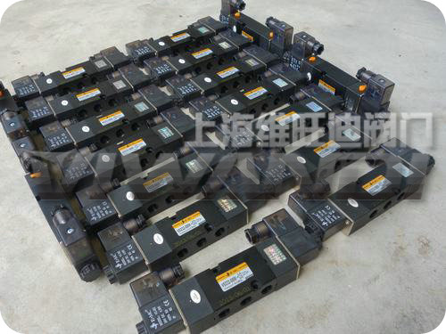 V5232-08电磁阀 V5232-08 原装EMC电磁阀 二位五通双电控 1/4接管