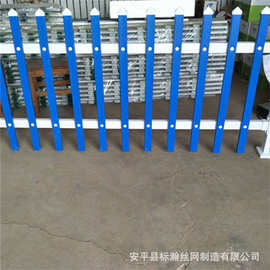 四川成都PVC草坪公园绿地防护栏来图片定制
