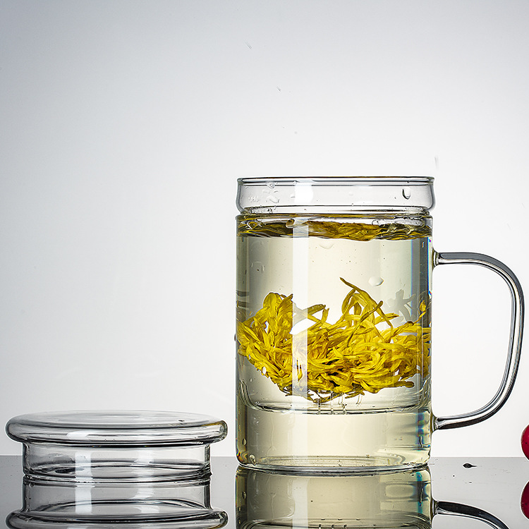 Värmetålig tekopp i glas med tesil för kontoret_voghion.com