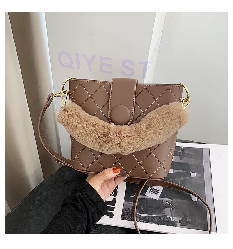 Korean Fashion Bucket Bag display picture 56