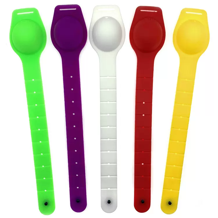 2020新款装消毒液硅胶手环随身带手环礼品硅胶手环硅胶香水瓶手环