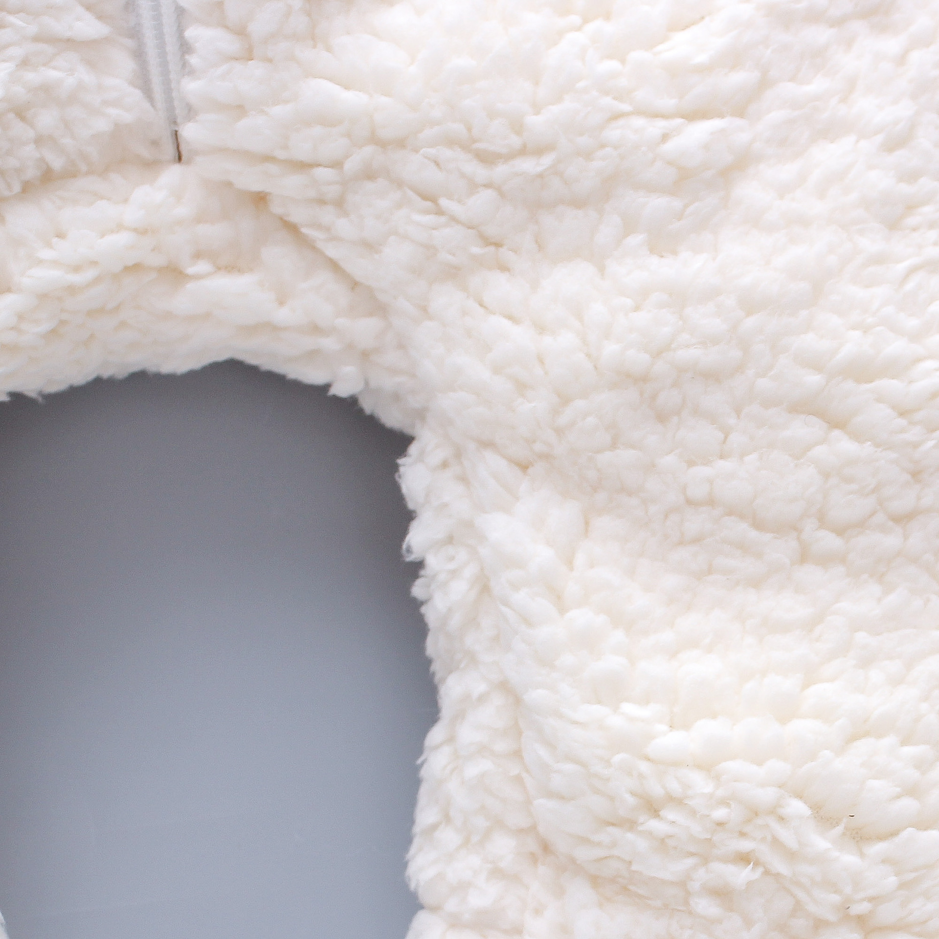 Baby and toddler jumpsuit winter 2024 children's clothing new lamb fur cartoon teddy bear embroidery thick hooded_voghion.com