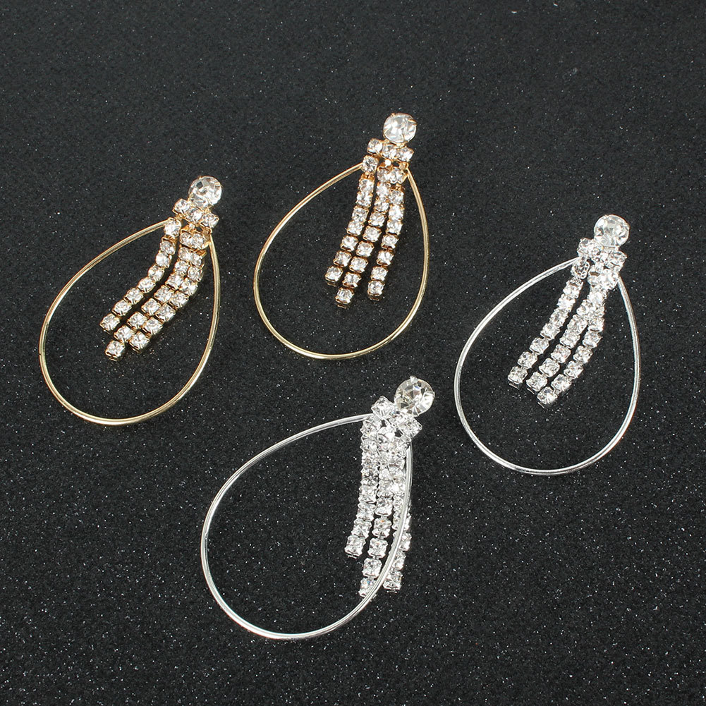 Fashion Alloy Diamond Oval Hollow Earrings Wholesale Nihaojewerly display picture 5