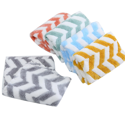 Manufacturer's coral velvet square scarf household daily use handkerchief car washing towel soft absorbent kitchen rag