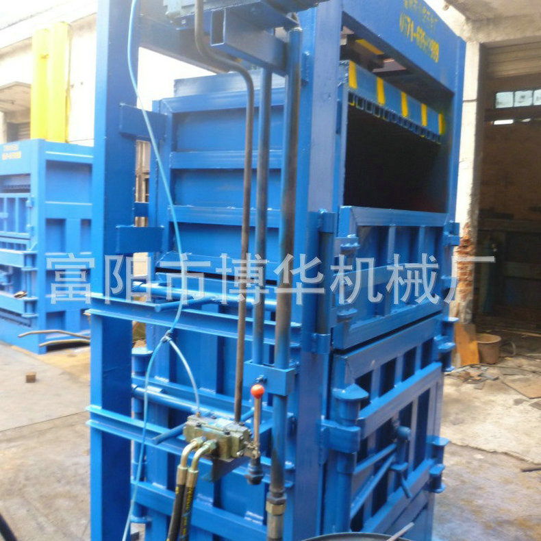 80吨可乐瓶打包机(2)