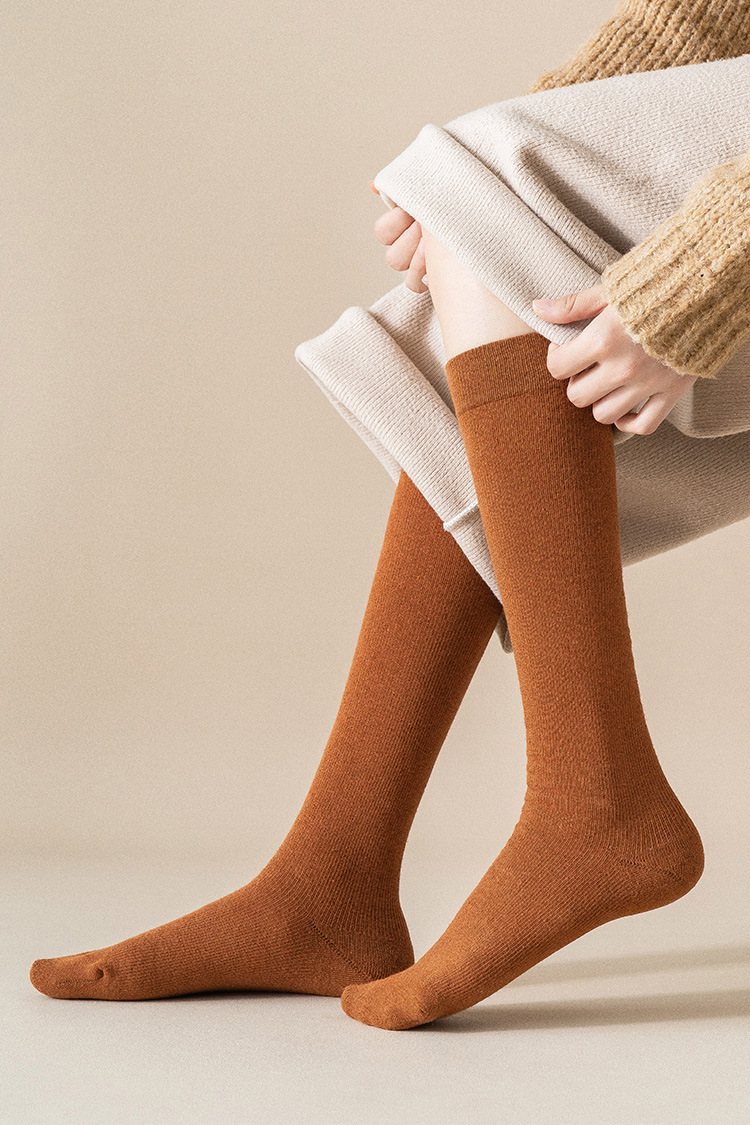 23534734871 628334584