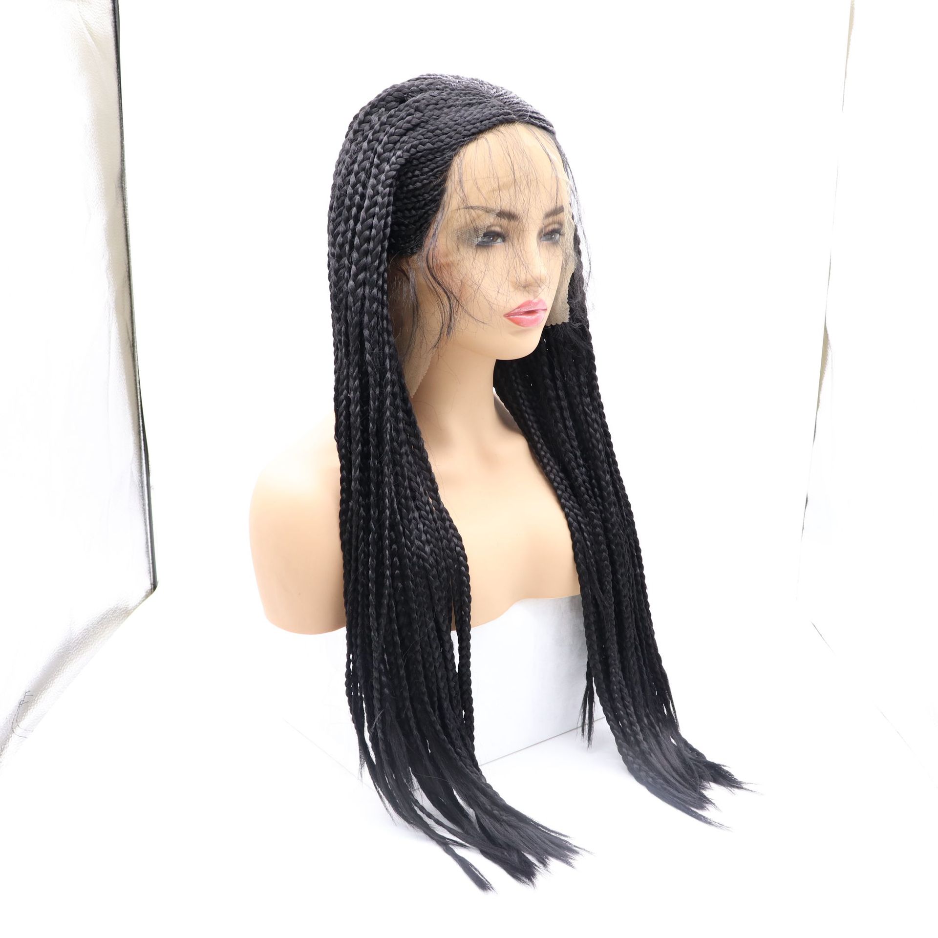 Comercio exterior Moda europea y americana Peluca de fibra química Mujer Negro Cabello largo y liso Trenza Tapa de seda de alta temperatura al por mayor