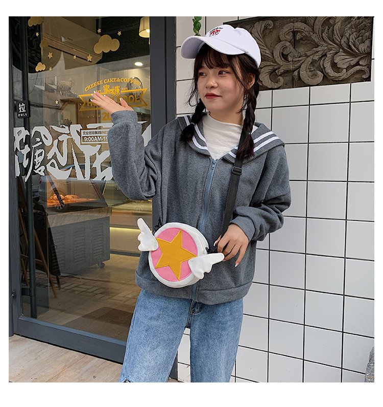 Japanisches Weiches Mädchen Anime Peripherie Niedlichen Cartoon Magic Sakura Leinwand Umhängetasche Mädchen Süße Lustige Persönlichkeit Tasche display picture 16