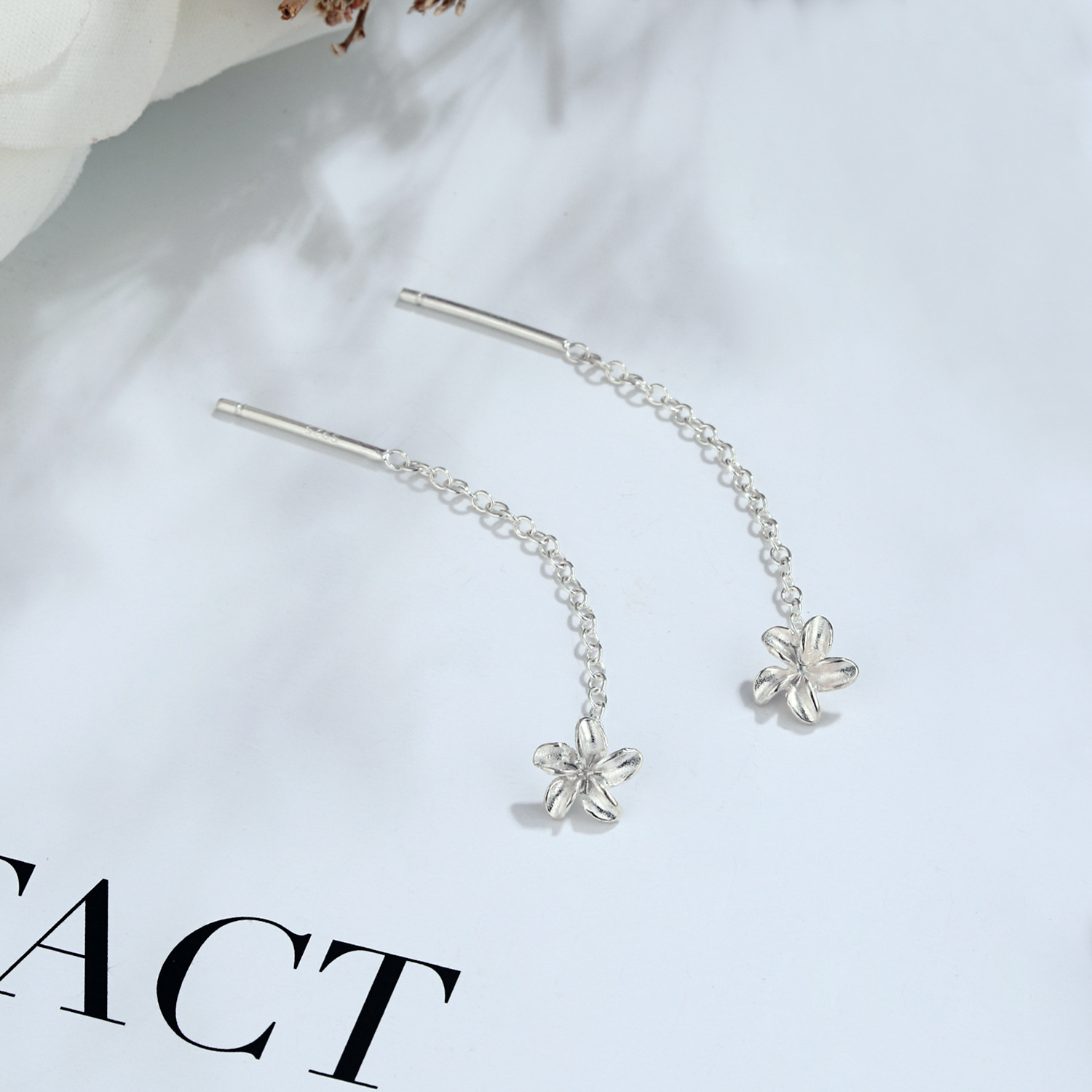5g Weight 925 Sterling Silver Ear Needle Material Ear line Classification 1 Pair Quantity Holiday, Daily Occasion 925 Sterling Silver Material Geometric, Star, Heart Shape Pattern Women's Gender Casual, Simple Style Style 1 Pair 925 Sterling Silver Geometric Star Heart Shape Ear Line 31