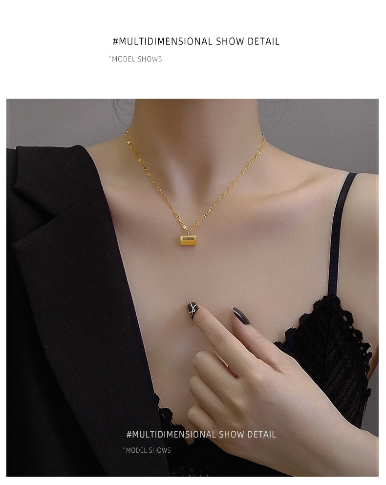 Fashion Gold Lock Pendant Geometric Titanium Steel Necklace For Women Wholesale display picture 2