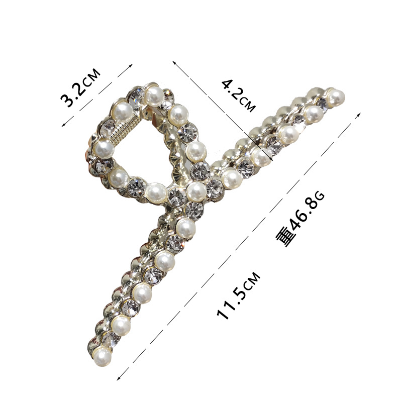 Korean Cross Pearl Shark Clip display picture 1