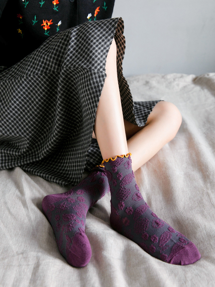 women autumn and winter new middle tube socks NSFN4073