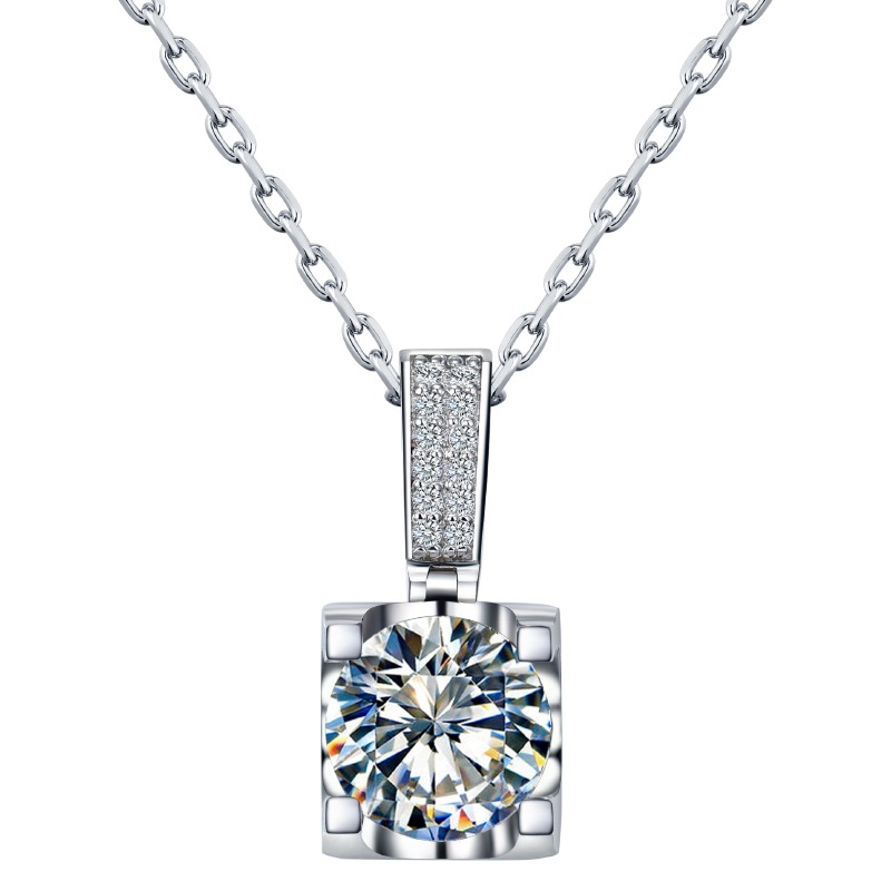 Zhuang Sheng joyería Comercio exterior europeo y americano popular moda artificial diamante ocho corazones y ocho flechas Cabeza de Vaca 1 quilate colgante