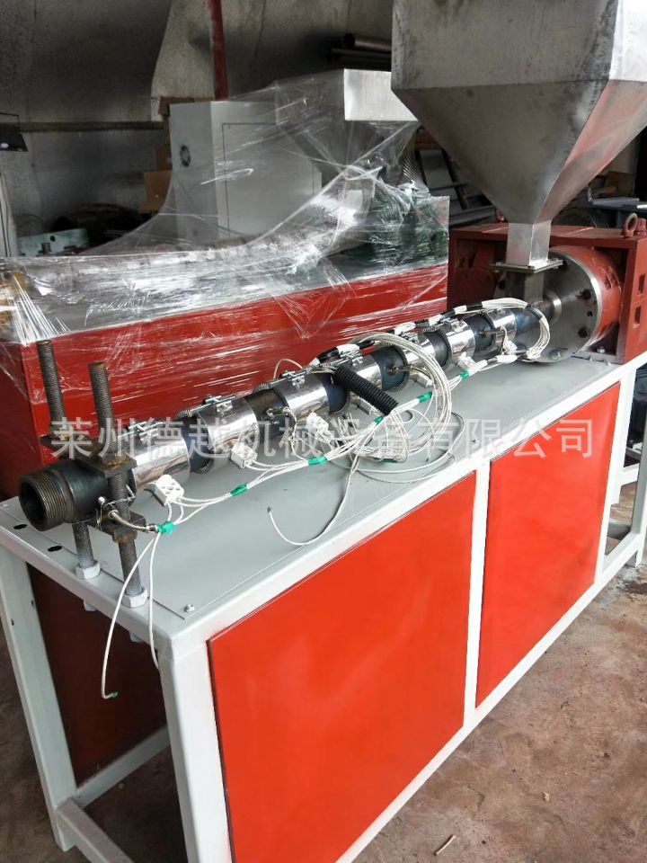 现货65单螺杆挤出机 熔喷布设备 熔喷布生产线 小型熔喷布挤出机|ms