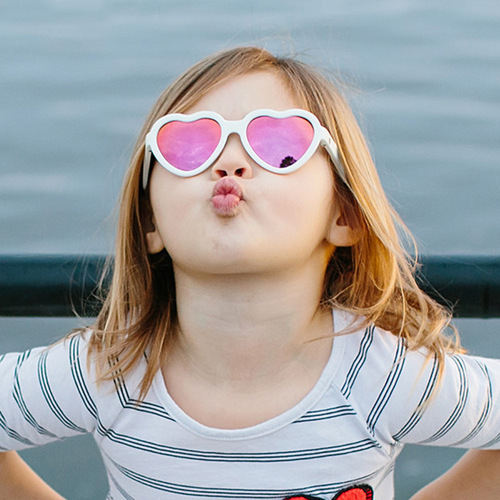 Pink children's love sunglasses 2020 fashionable boys and girls cute European and American sunglasses peach heart sunglasses