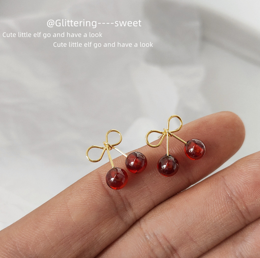 1 Pair Fashion Small Cherry Alloy Inlaid Zircon 14k Gold Plated Women's Ear Studs display picture 3