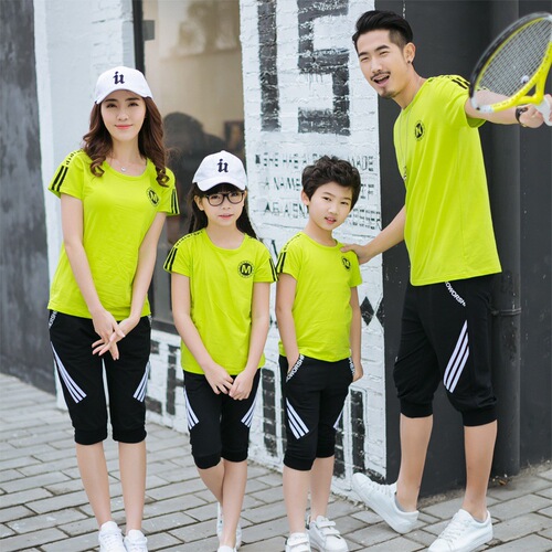  new parent-child clothing, autumn and winter clothing, sports suits, family clothing for a family of three, kindergarten uniforms, activity class uniforms
