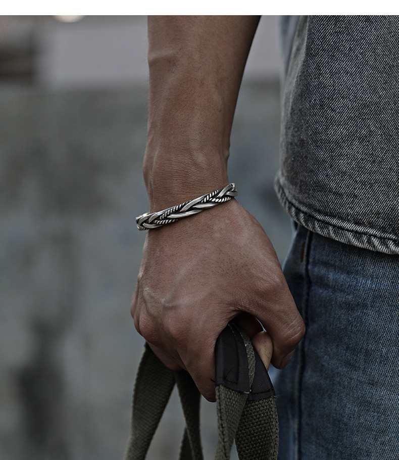 Stylish Bracelet Design