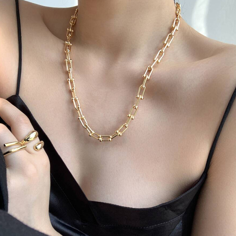 Fashion thick chain niche gold U-shaped lock copper necklace clavicle chain for women