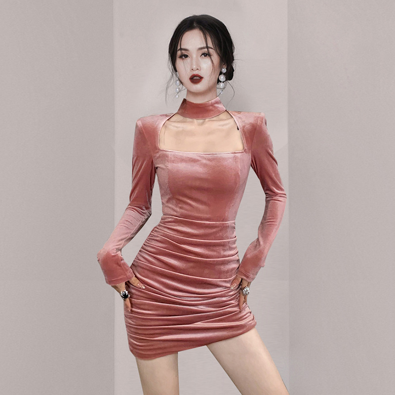 跨境连衣裙2020秋冬新款名媛气质方领包臀丝绒礼服一步裙一件代发