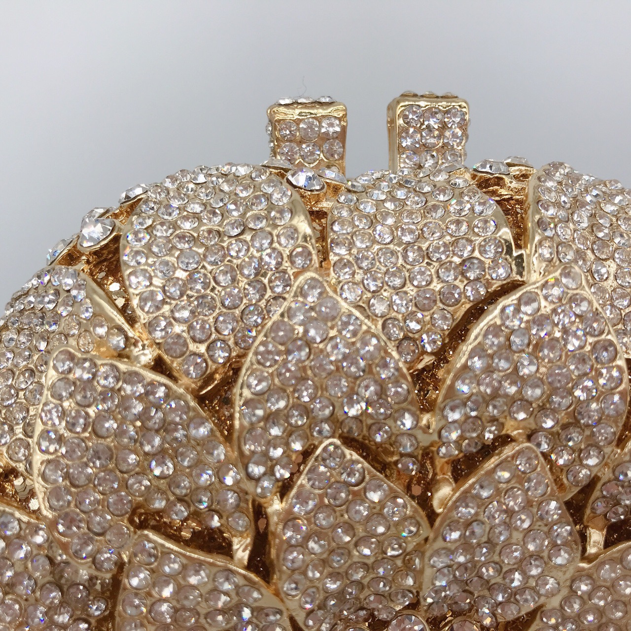 Flower Pattern Gold Silver Rhinestone Metal Flower Round Evening Bags
