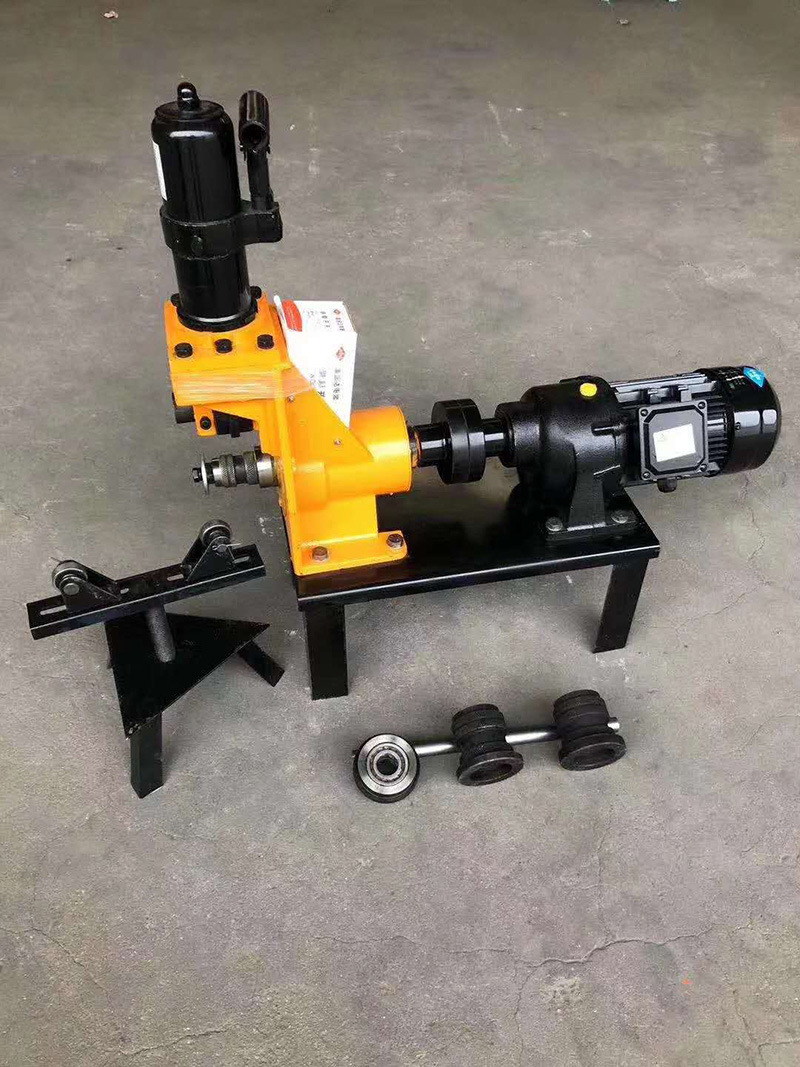Grooving machine details 2