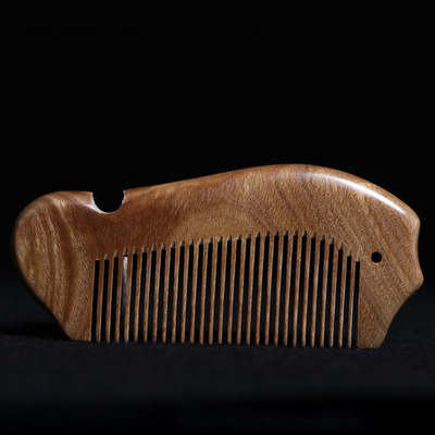 Fish high-grade Boutique Green sandalwood comb Authentic natural Wooden comb wholesale