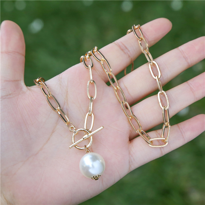 Retro Metal Chain Pearl Long Necklace display picture 8