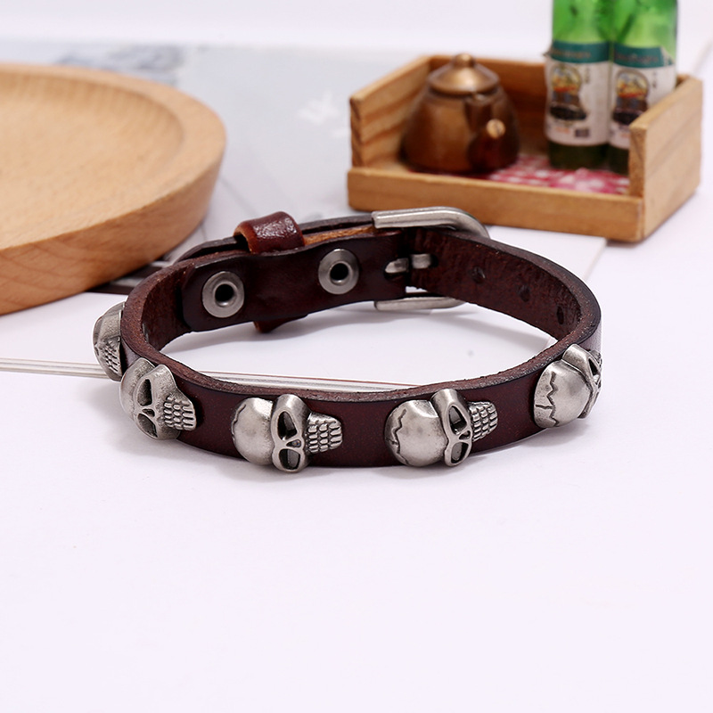 Hot-selling accessories new punk style skull leather trend men and women student jewelry bracelet