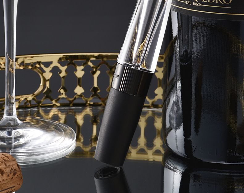 开关式倒醒酒器