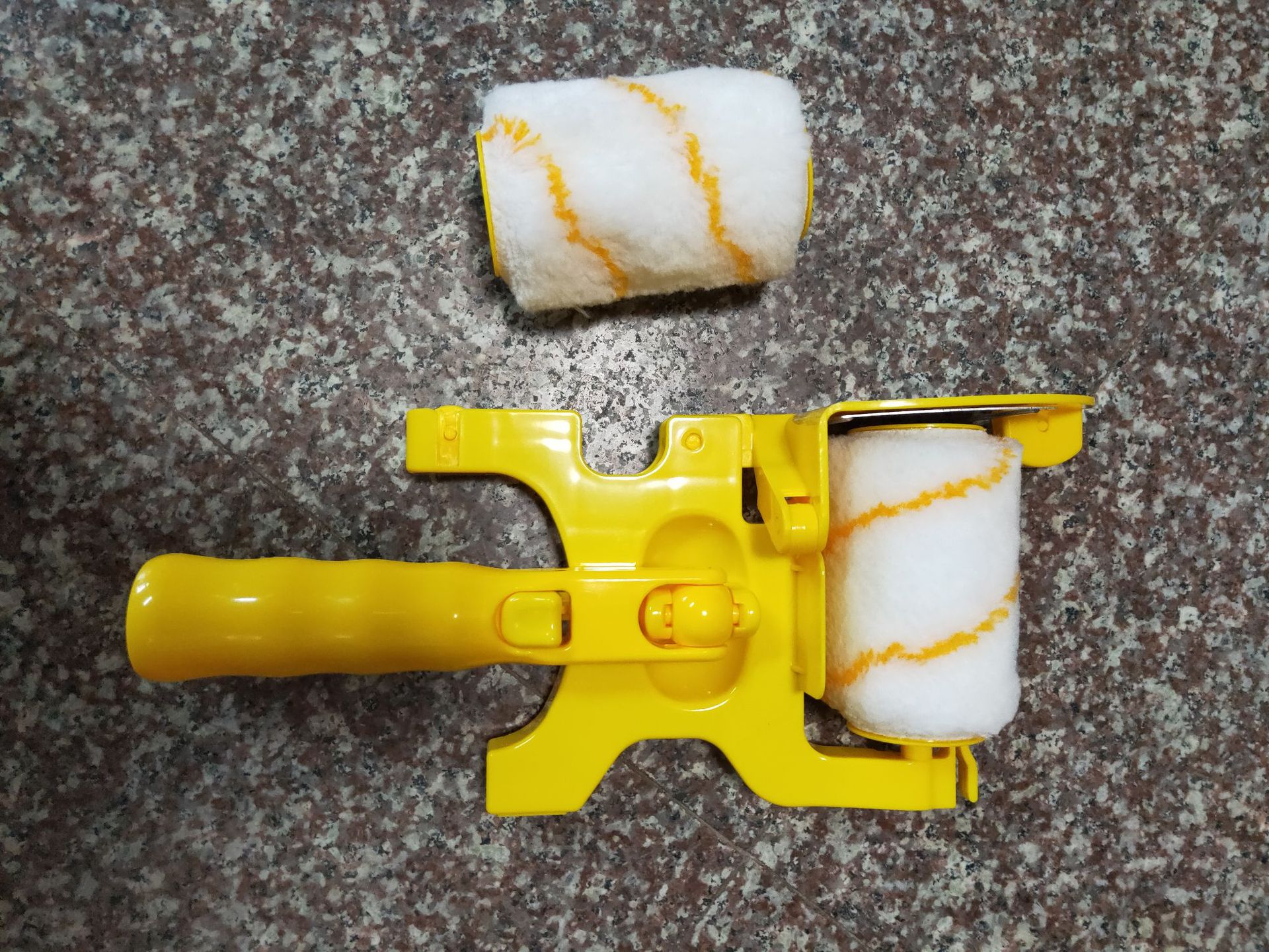 Paint Edger Roller Image 1