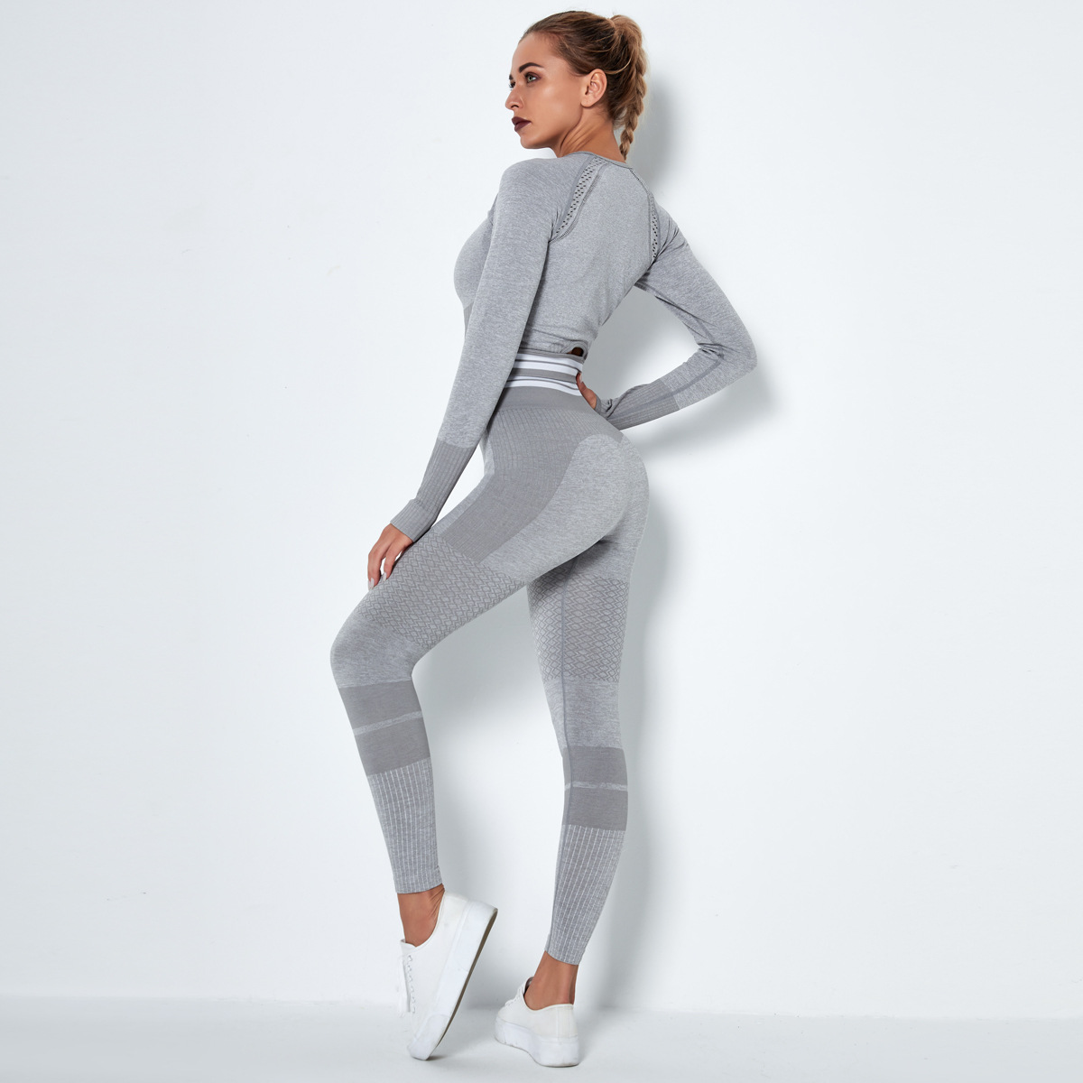 seamless knitted quick-drying hip-fitting tight stretch striped fitness four-piece suit  NSLX8988