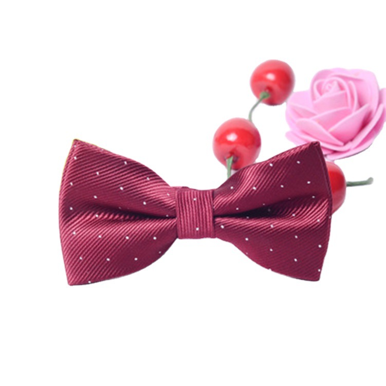 Solid color bow tie with bow