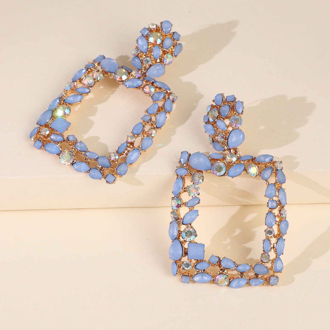 Geometric Stained Glass Diamond Hollow Earrings Long Earrings With Accessories Wholesale Nihaojewelry display picture 13