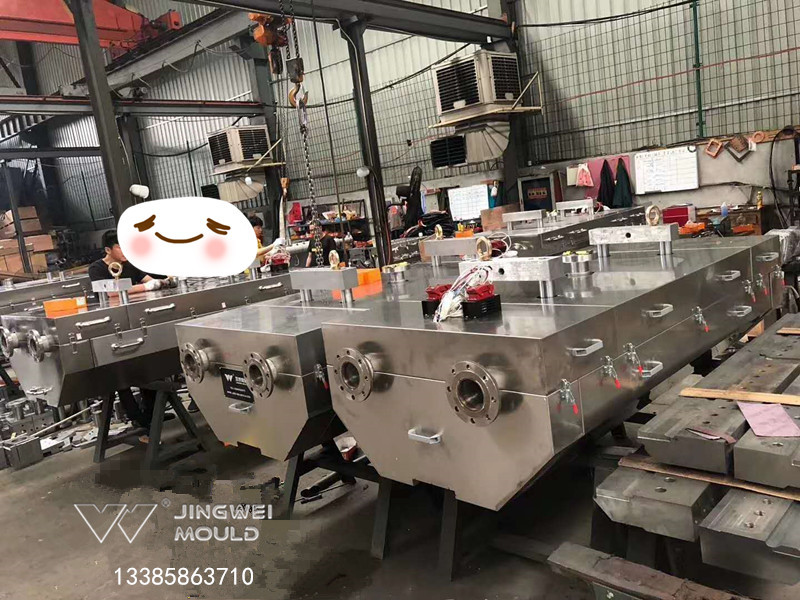 高端喷丝板模具国标熔喷布模具加工直径0.3mm生产制造衣架式