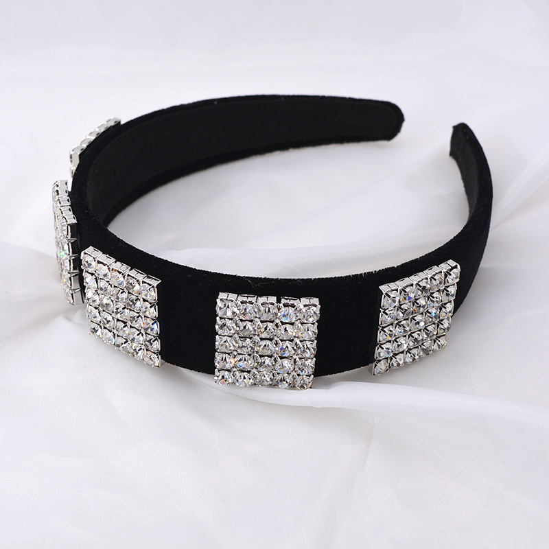 Full Drill Show Wide Pearl Hand-sewn Wide Headband display picture 2