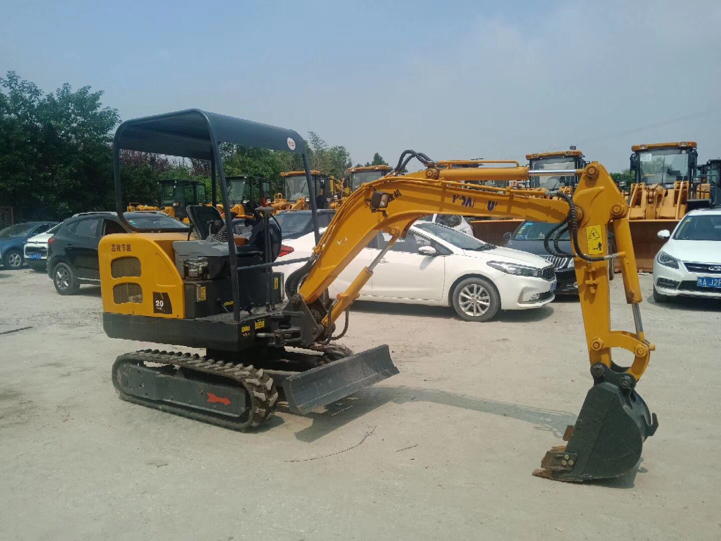 81FC1CA4ECB04FEC2D0EA1CDB65DB6