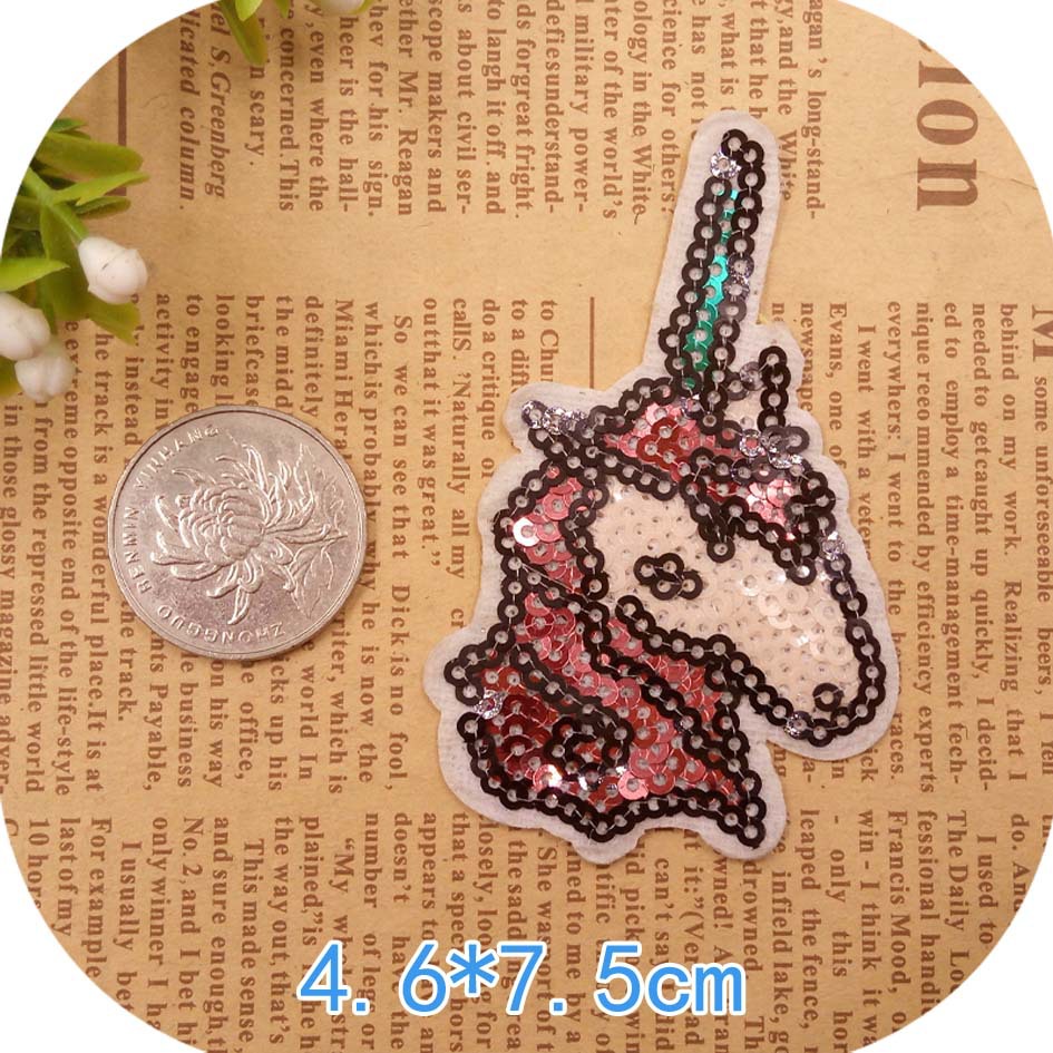 独角神兽马头珠片绣花布贴胸章订做 服饰裙子挎包钱袋装饰辅料厂