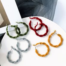 S925银针韩国东大门秋冬新款不规则缠绕耳圈气质简约复古绒布耳环