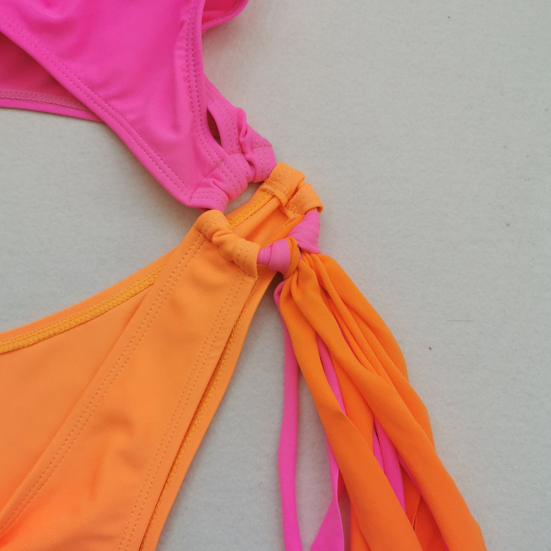 161g Weight Sleeveless Sleeve Length Nylon Fabric Type Swimming Occasion Color Block, Solid Color Pattern Women'S Gender Yellow, Black Color New Contrast Color Tassel Sexy One-piece Bikini 18