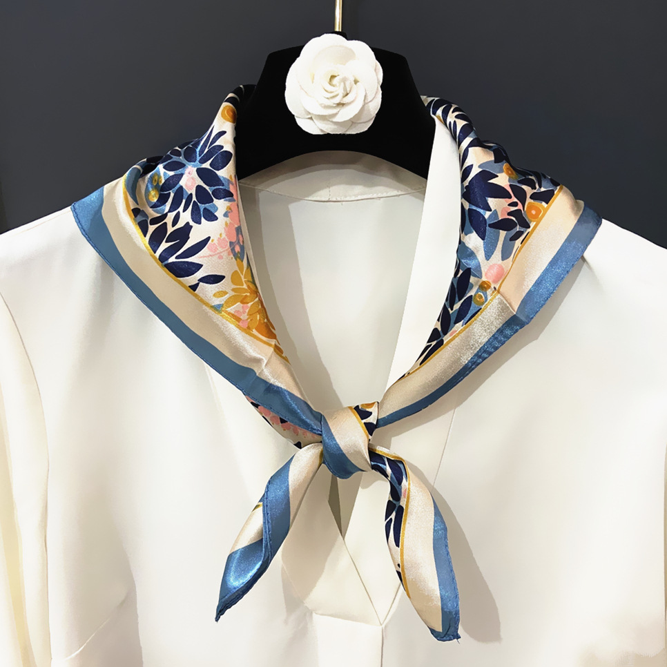 Streetwear Style 60cm Spring New Little Leaves Professional Ladies Square Scarf Silk Scarf Wholesale