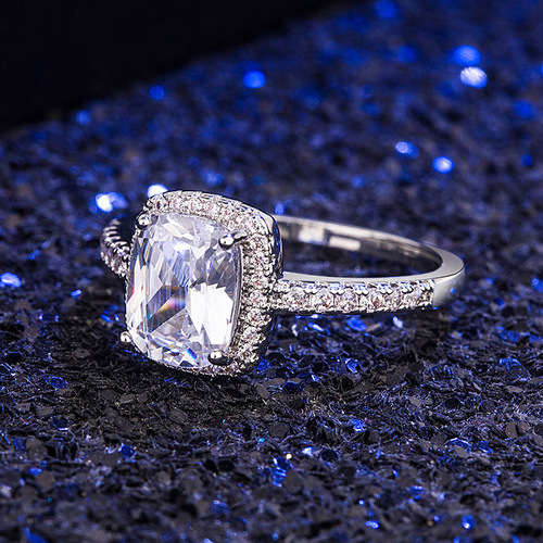 European and American classic retro ring female Amazon square diamond zircon ring simple women's square multi-color ring