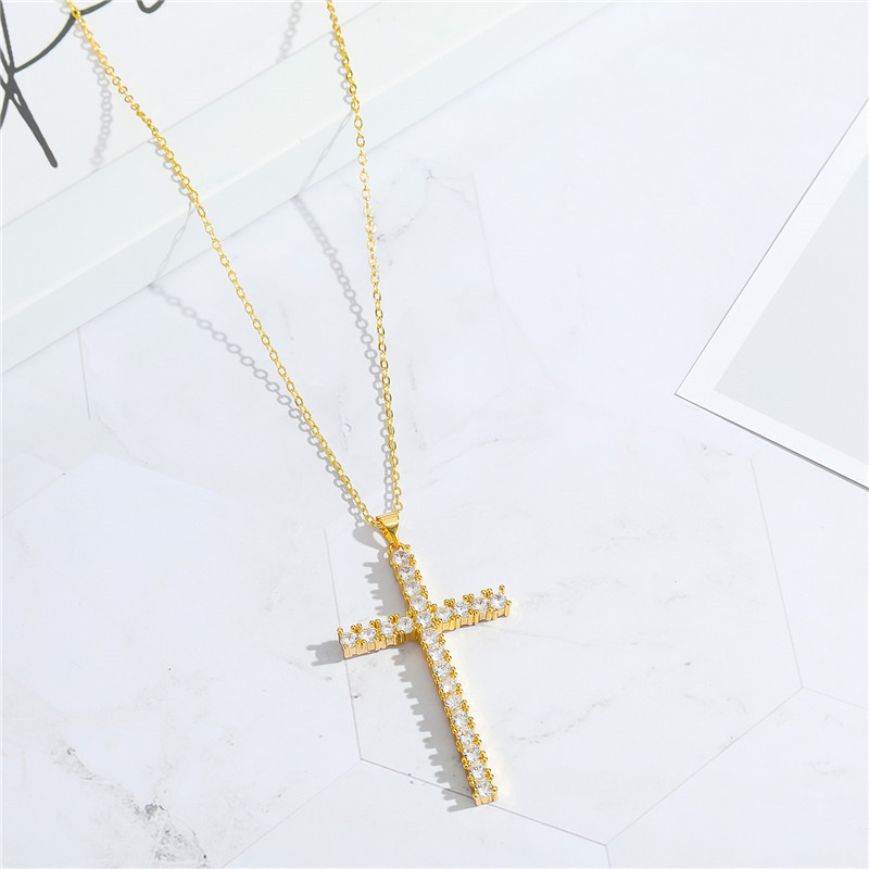 European Retro Personality Colorful Crystals Jesus Cross Pendant Necklace Color Retaining Clavicle C