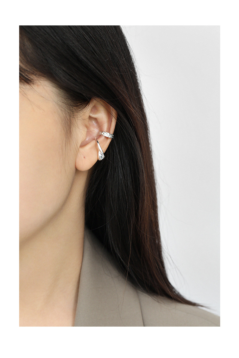 Korean S925 Sterling Silver Simple Ear Clip display picture 3